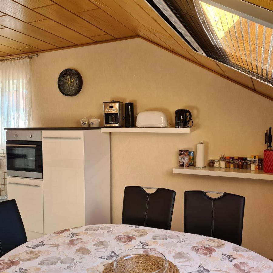 Ferienwohnung Cornelia Und Michael Persang Gbr 埃彭布伦 外观 照片