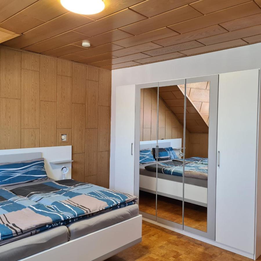Ferienwohnung Cornelia Und Michael Persang Gbr 埃彭布伦 外观 照片